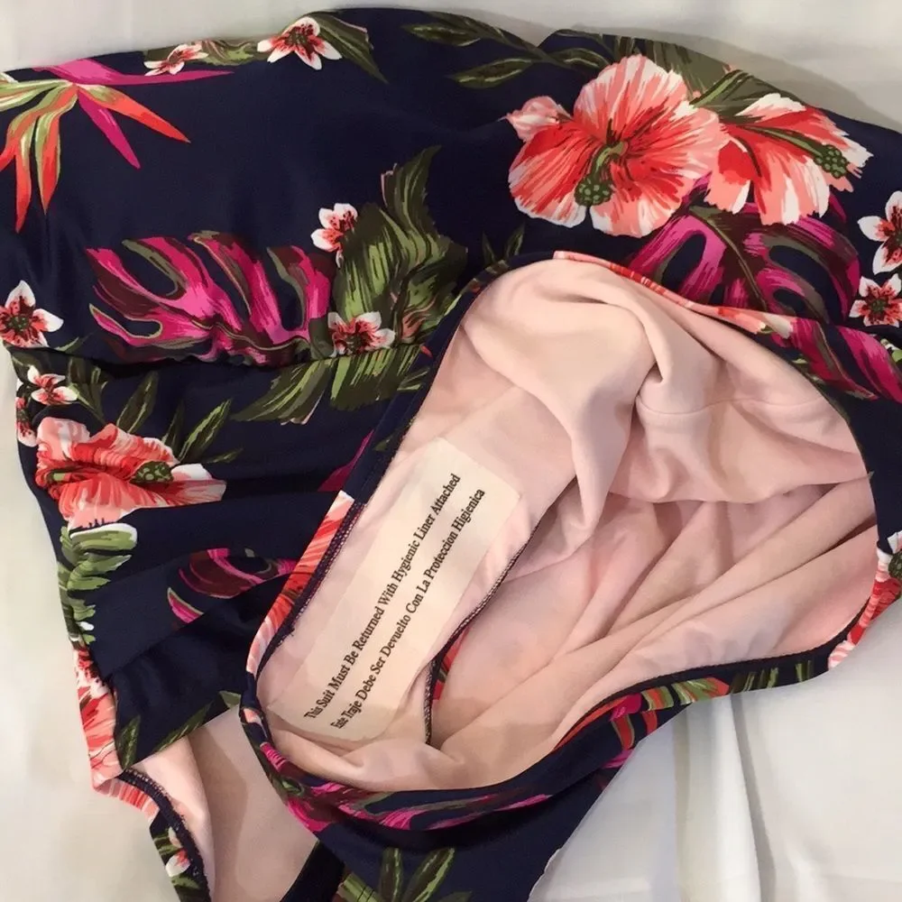 💥NWT Kona Sol Keyhole Strap 1-Piece Swimsuit Sz 24W